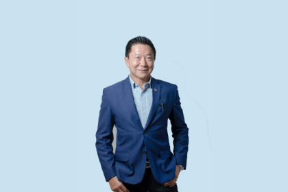 As redes sociais influenciam diretamente a percepção do corpo e a demanda por cirurgia plástica, observa Milton Seigi Hayashi.