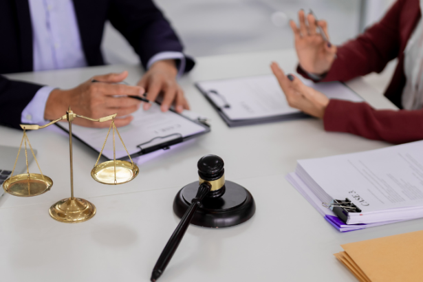 A responsabilidade na orientação jurídica como base do planejamento de longo prazo com Hebron Costa Cruz de Oliveira.