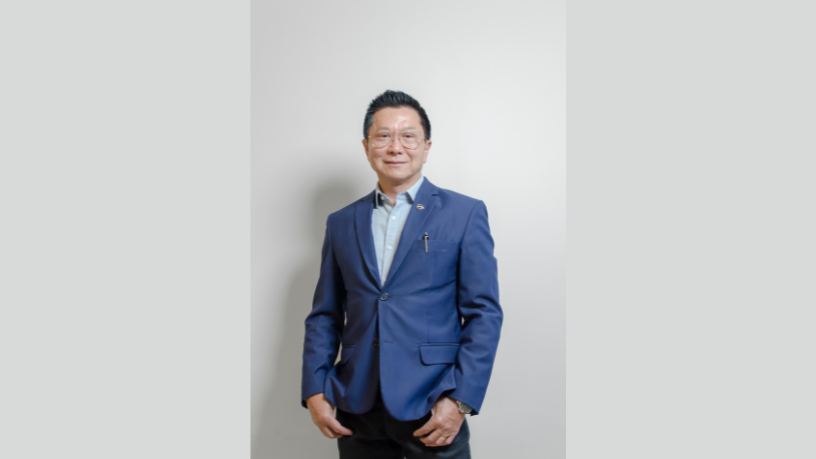 A retirada da válvula do expansor mamário exige indicação precisa e cuidados específicos, explica Milton Seigi Hayashi.